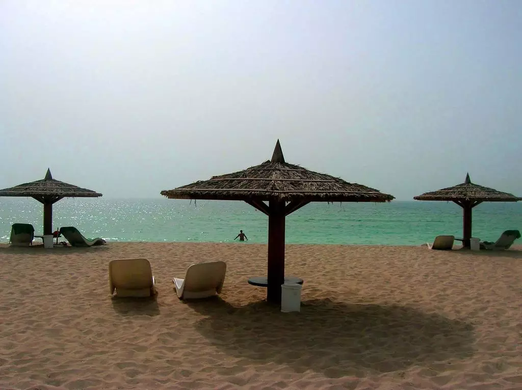 هتل Sharjah Carlton Hotel شارجه