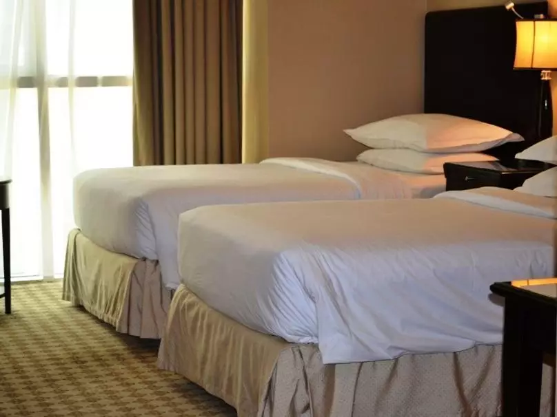 هتل Sheraton Khalidiya Hotel ابوظبی