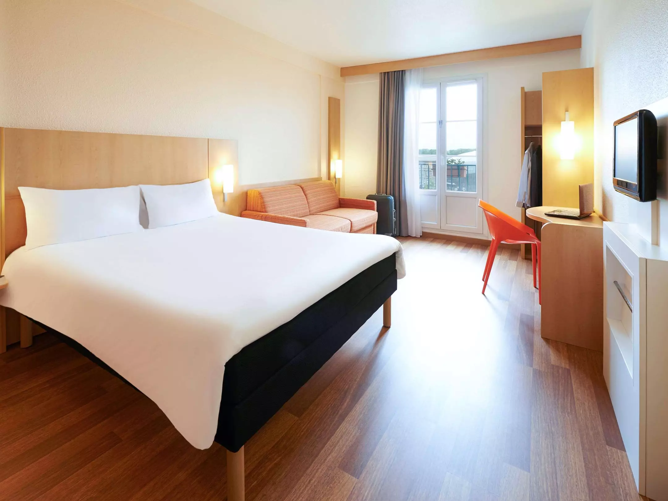 هتل ibis Strasbourg Centre Gare استراسبورگ