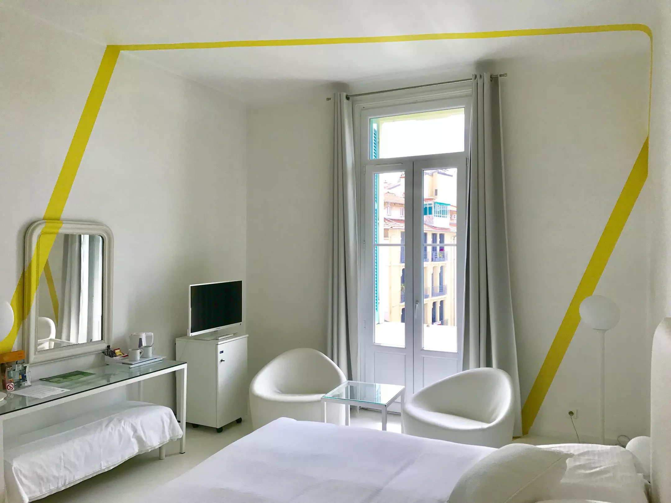 هتل Le Windsor, Jungle Art Hotel نیس