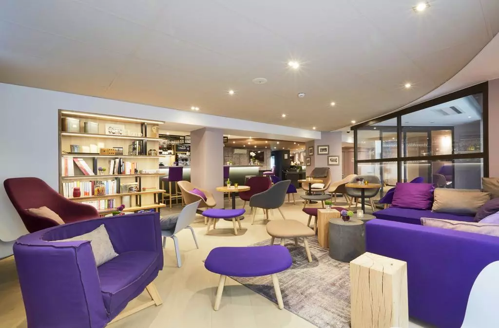هتل Hotel Campanile Paris Ouest - Pont De Suresnes Suresnes