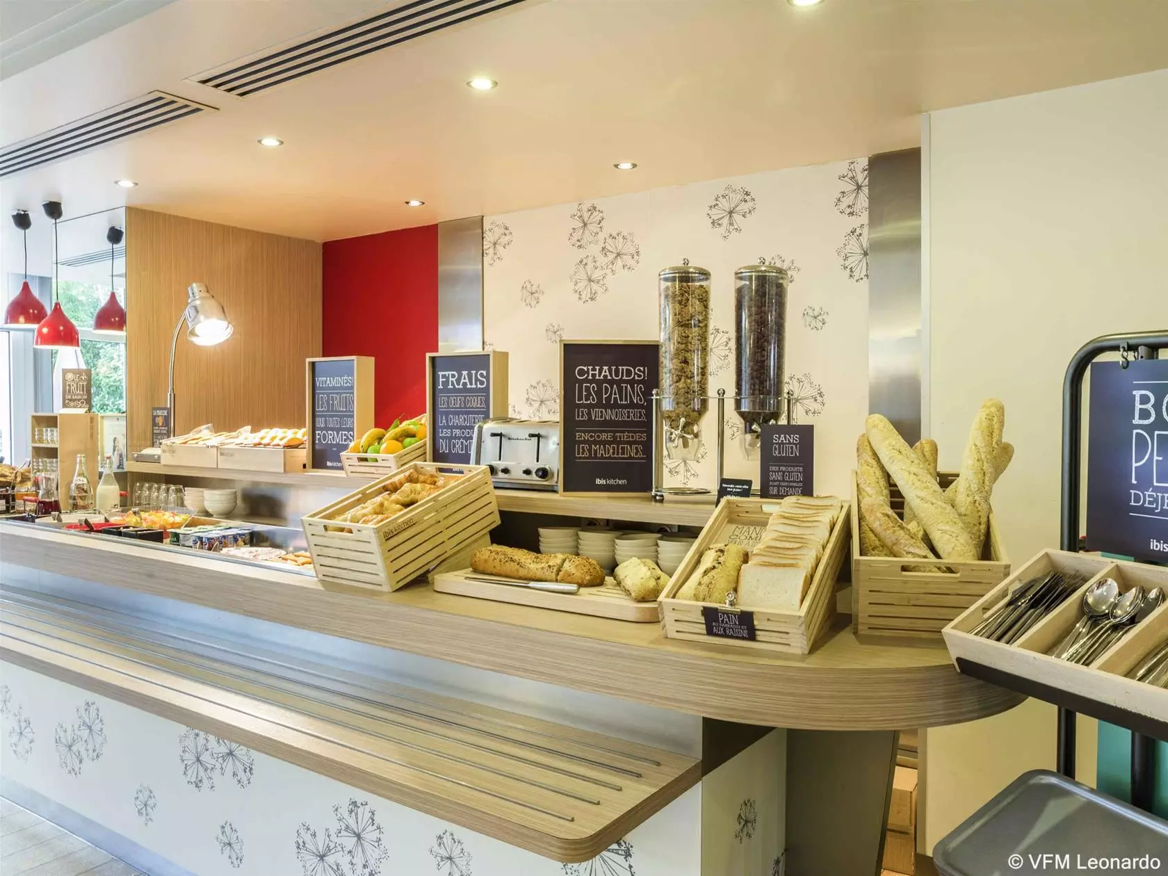 Alibaba https://cdn.alibaba.ir/ostorage/hotel-accommodation-images/69ebf9e3eb1ae654aaa24d8e_Vanves-H-tel-ibis-Paris-Porte-de-Vanves-Parc-des-Expositions-1.webp