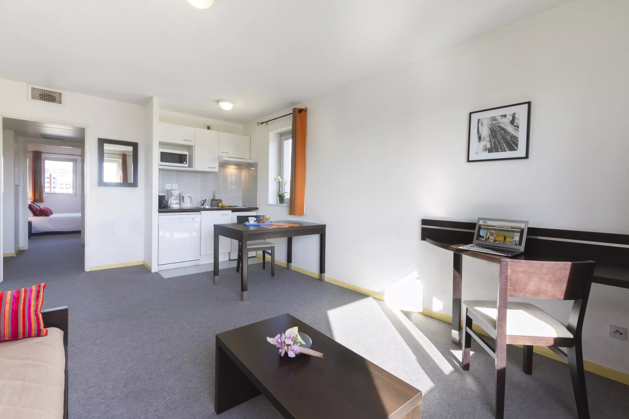 Alibaba https://cdn.alibaba.ir/ostorage/hotel-accommodation-images/69ec736861ec039ef757737b_Toulouse-N-m-a-Appart-hotel-Toulouse-Saint-Martin-1.webp