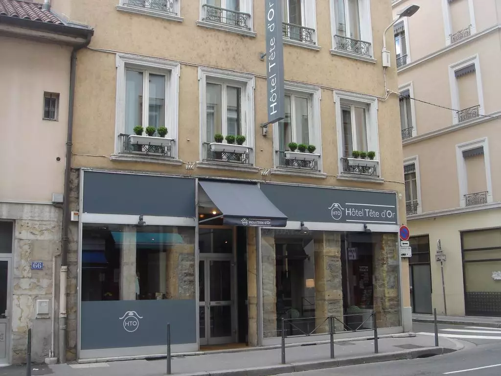 Alibaba https://cdn.alibaba.ir/ostorage/hotel-accommodation-images/69ecc24961ec039ef7579c04_Lyon-T-te-d-Or-1.webp