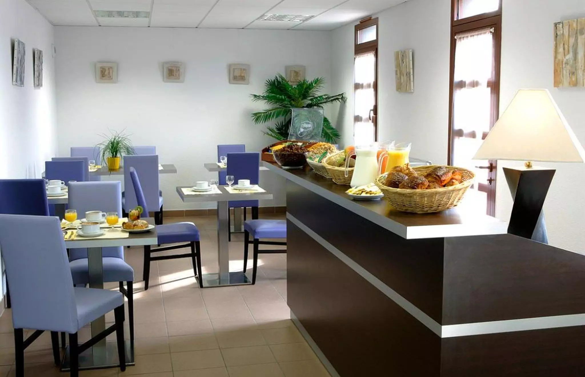 Alibaba https://cdn.alibaba.ir/ostorage/hotel-accommodation-images/69ecd52eeb1ae654aaa27f7b_Carcassonne-Adonis-Carcassonne--R-sidence-la-Barbacane-1.webp