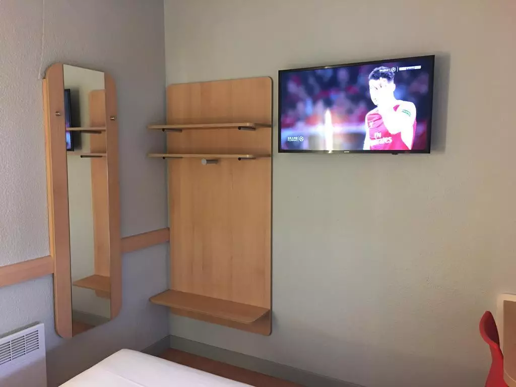 Alibaba https://cdn.alibaba.ir/ostorage/hotel-accommodation-images/69eced7561ec039ef757a132_Bobigny-ibis-budget-Bobigny-Pantin-1.webp