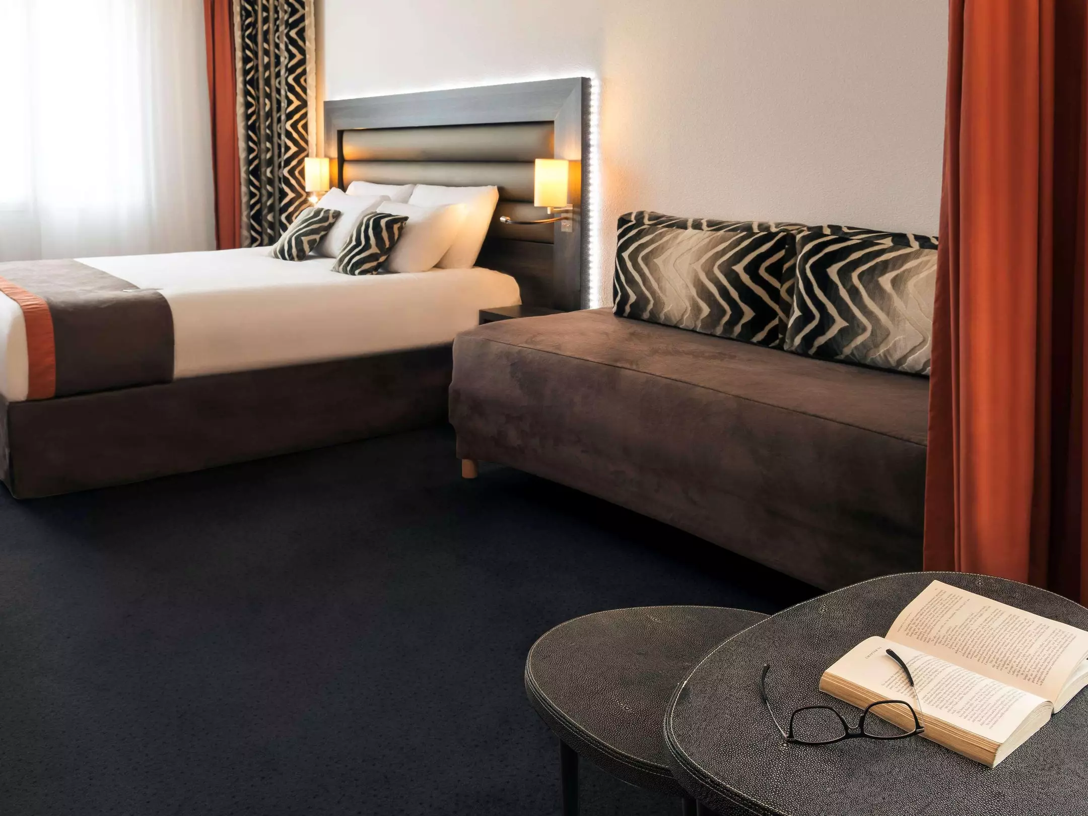 هتل Hôtel Mercure Lyon Centre - Gare Part Dieu لیون