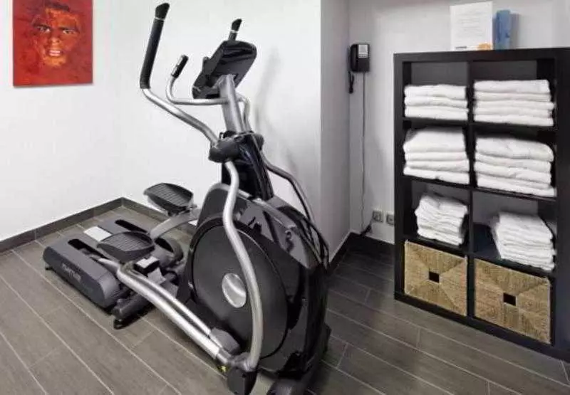 Alibaba https://cdn.alibaba.ir/ostorage/hotel-accommodation-images/69ed0182eb1ae654aaa29502_Boulogne-Billancourt-Courtyard-Hotel-by-Marriott-Paris-Boulogne-1.webp