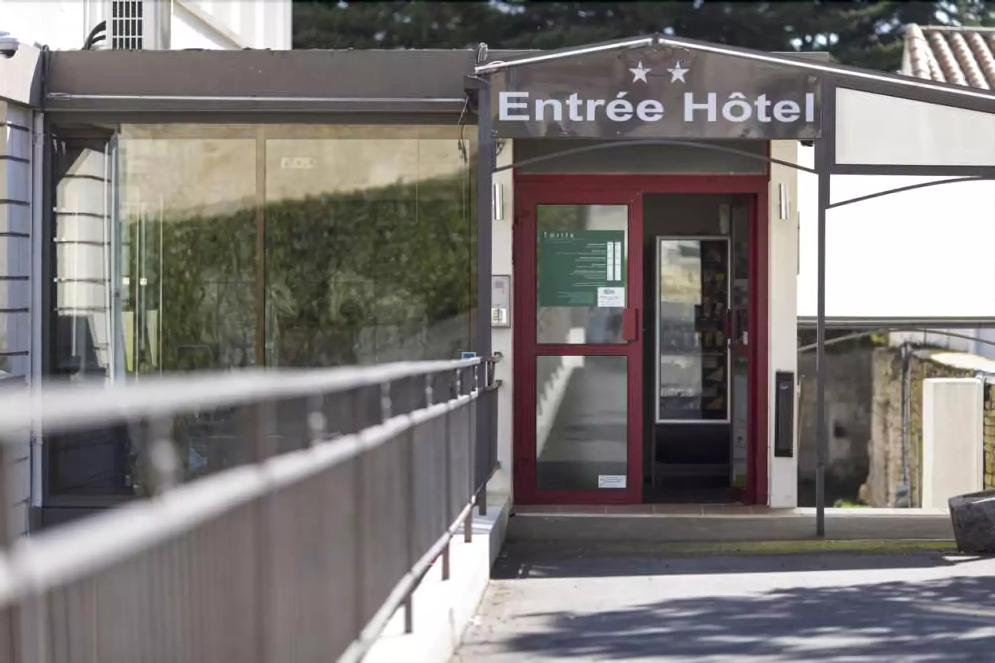 هتل Brit Hotel du Parc Niort Niort