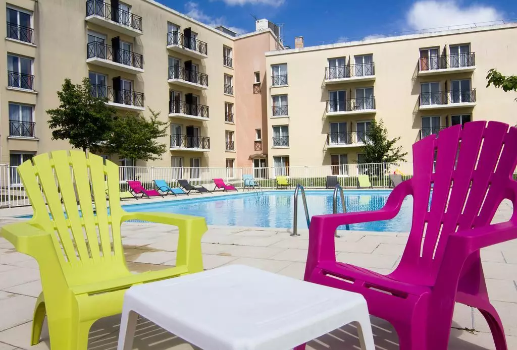 هتل Residence Du Parc Montevrain