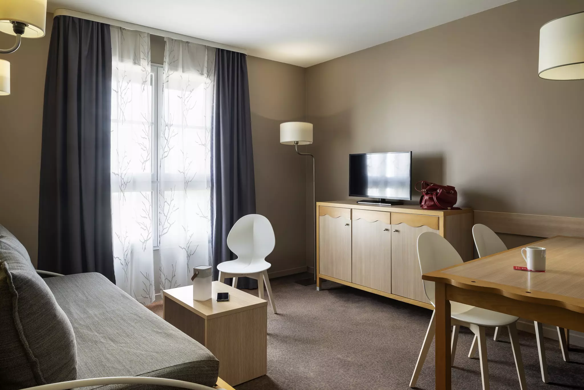 Alibaba https://cdn.alibaba.ir/ostorage/hotel-accommodation-images/69ed639561ec039ef757a8d5_Marne-la-Vallee-Aparthotel-Adagio-Marne-la-Vall-e-Val-d-Europe-1.webp