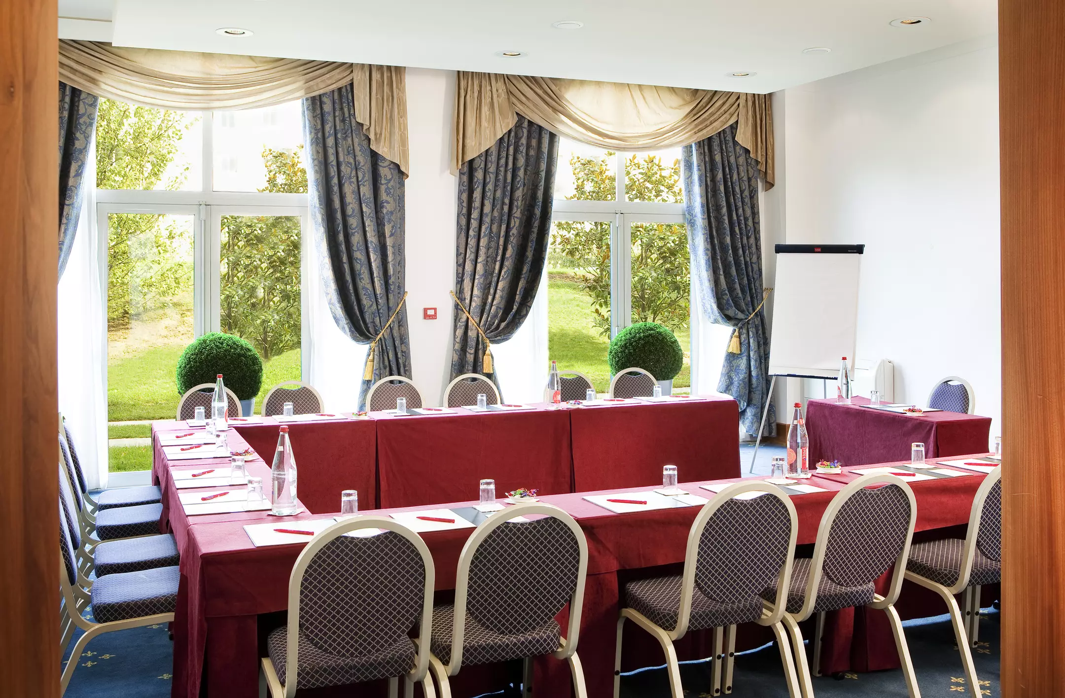 هتل Dream Castle Fabulous Hotels Group Marne-la-Vallee