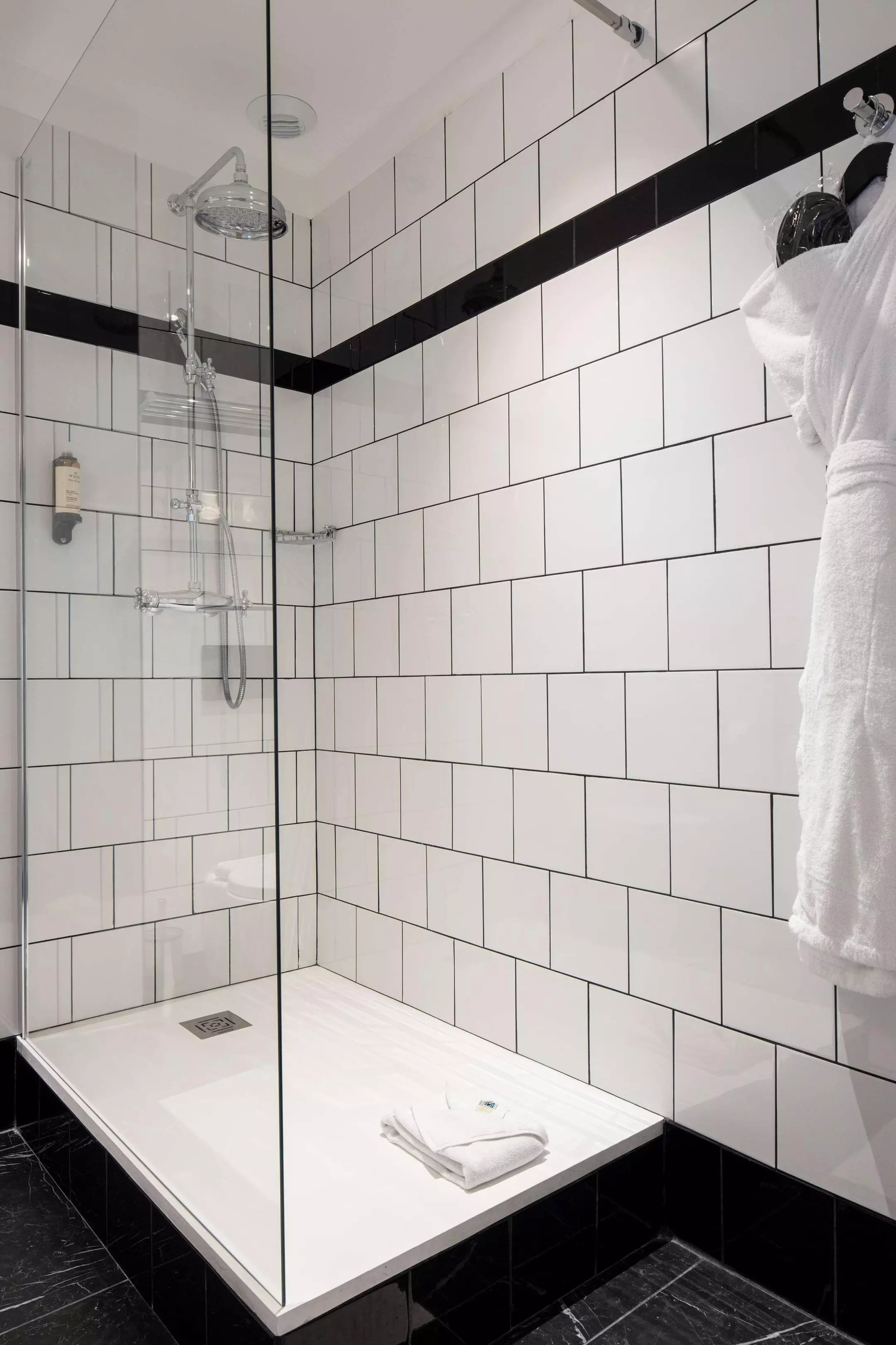 Alibaba https://cdn.alibaba.ir/ostorage/hotel-accommodation-images/69eda8a0eb1ae654aaa2ca18_Nice-Best-Western-Premier-Hotel-Roosevelt-1.webp