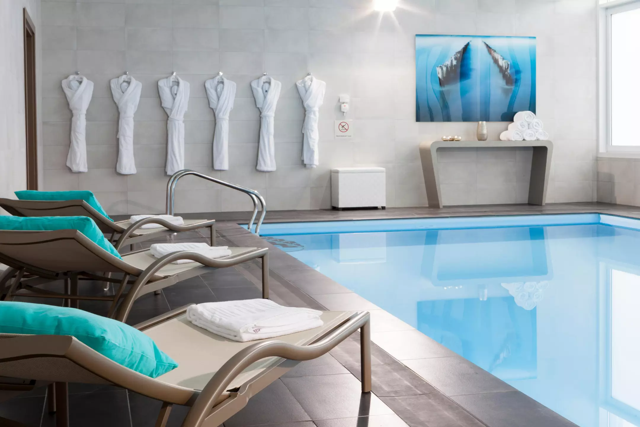 Alibaba https://cdn.alibaba.ir/ostorage/hotel-accommodation-images/69ee209aeb1ae654aaa2eda9_Le-Bourget-AC-Hotel-Paris-Le-Bourget-Airport-1.webp