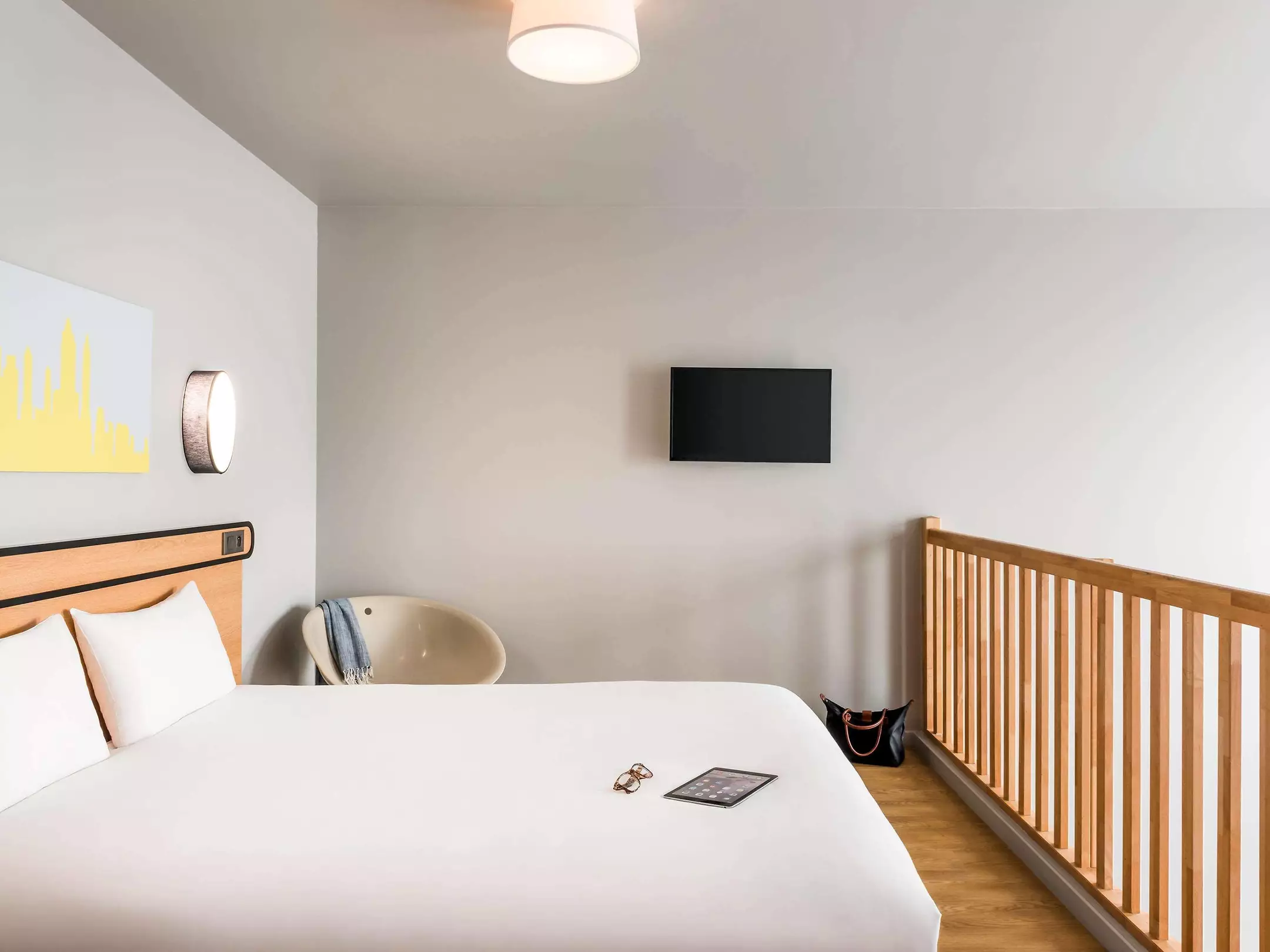 هتل Aparthotel Adagio access Colombes La Défense Colombes
