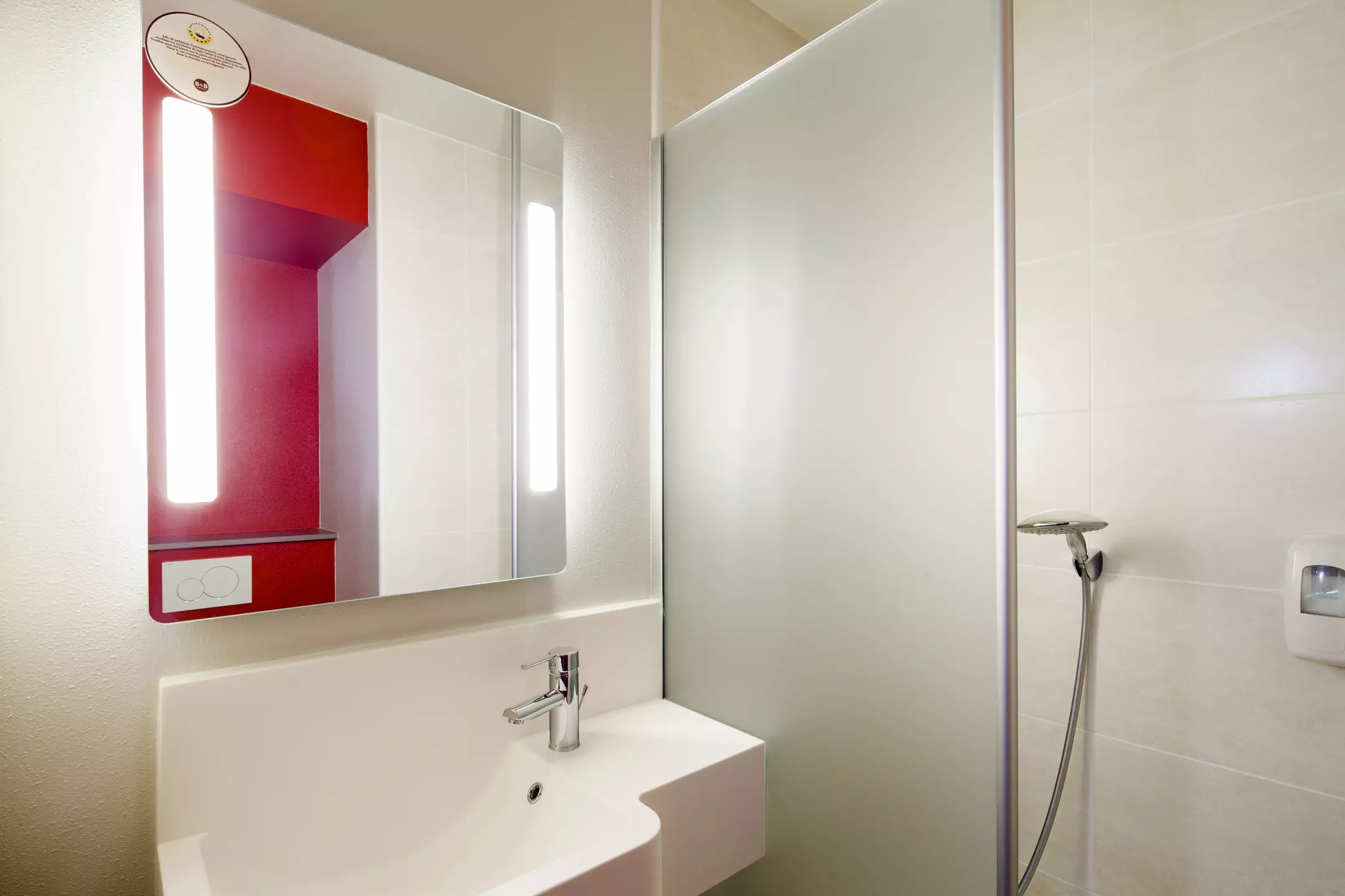 هتل B&B Hôtel Marne-La-Vallee Torcy Torcy