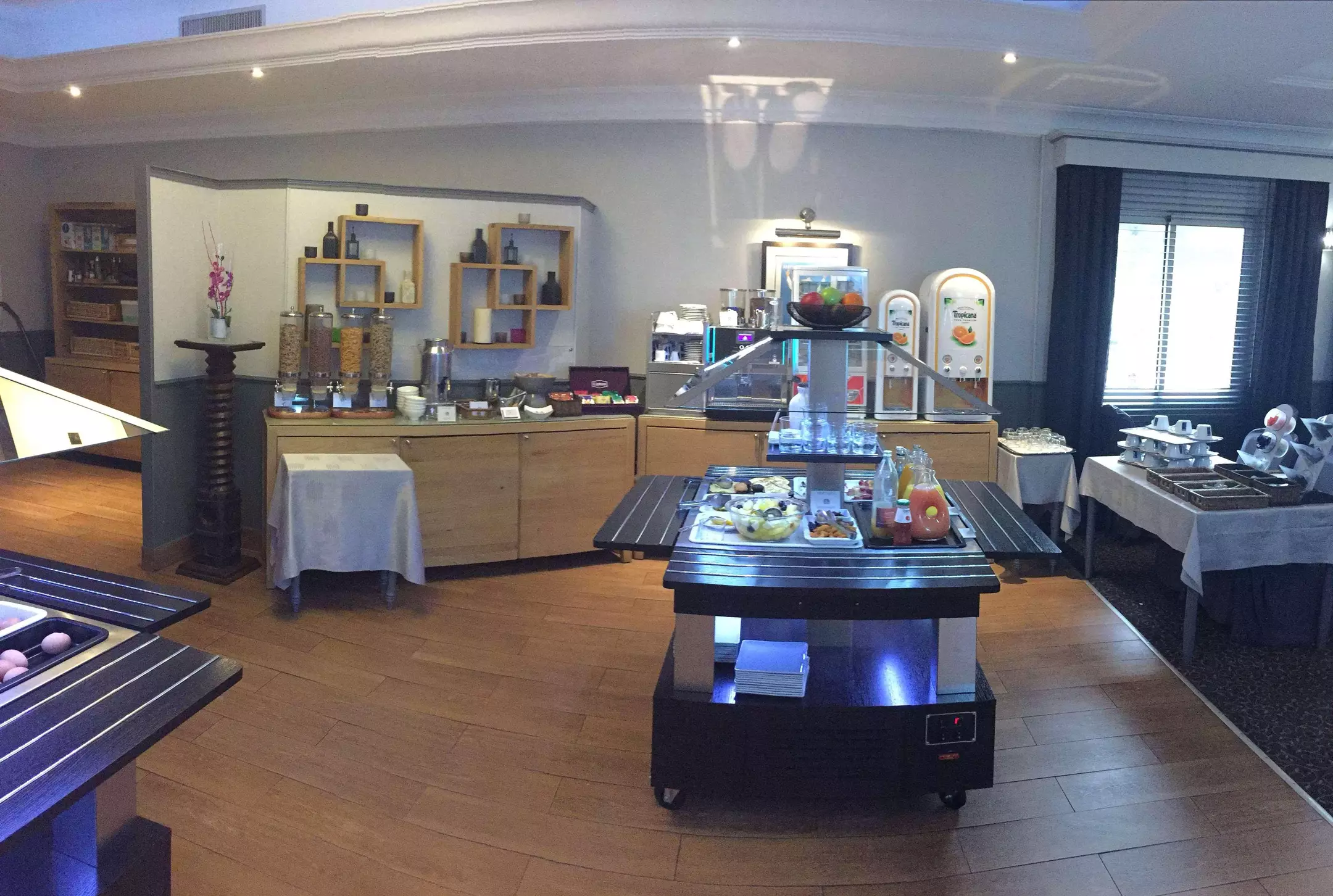 هتل Best Western Marseille Aeroport Vitrolles