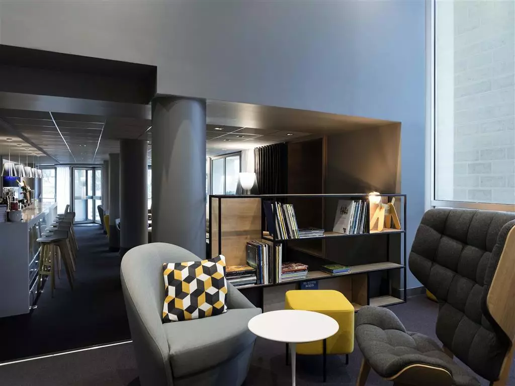 هتل Novotel Château de Versailles Le Chesnay
