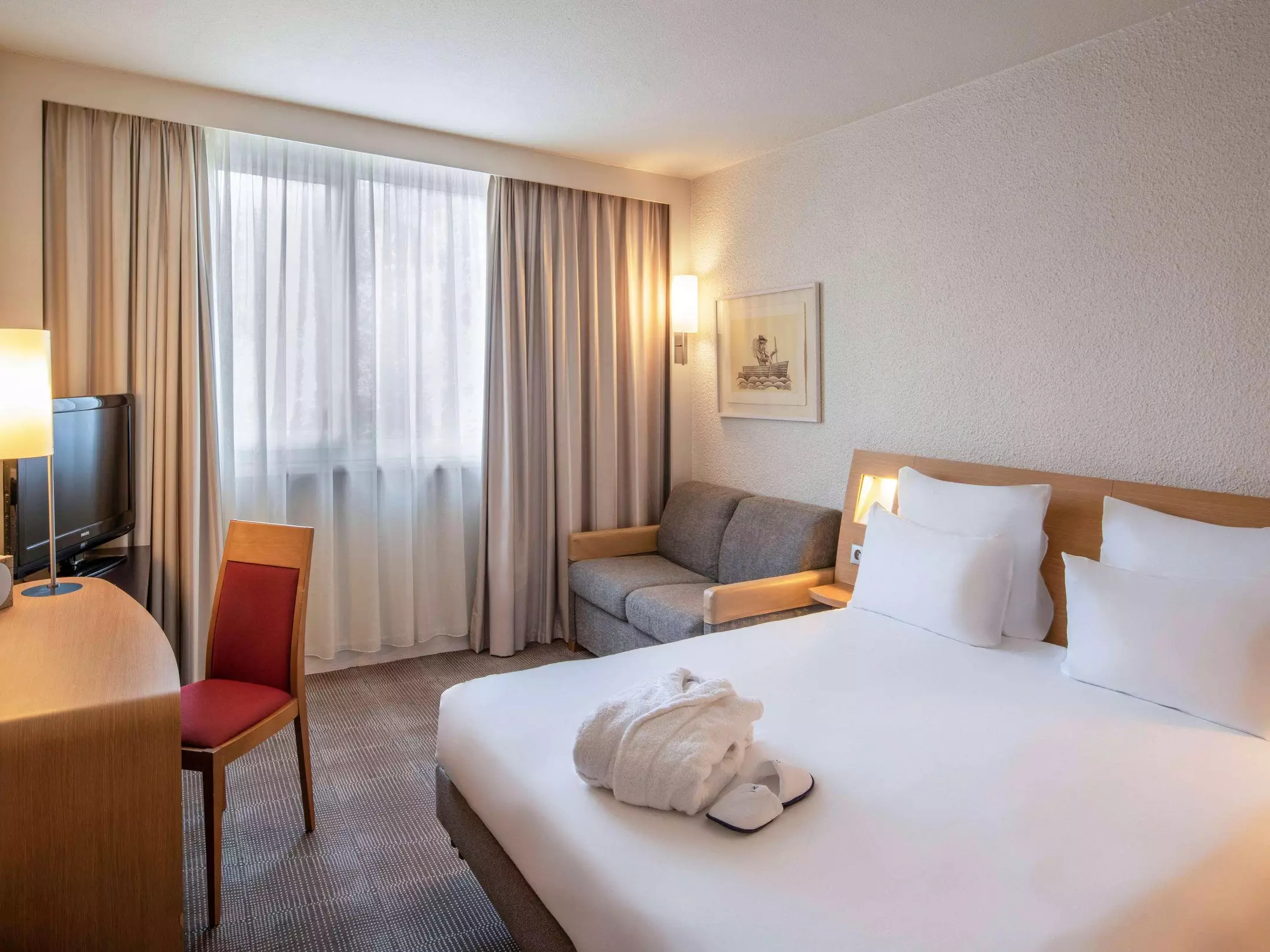 Alibaba https://cdn.alibaba.ir/ostorage/hotel-accommodation-images/69efdb4ceb1ae654aaa35ac6_vry-Novotel-vry-Courcouronnes-1.webp