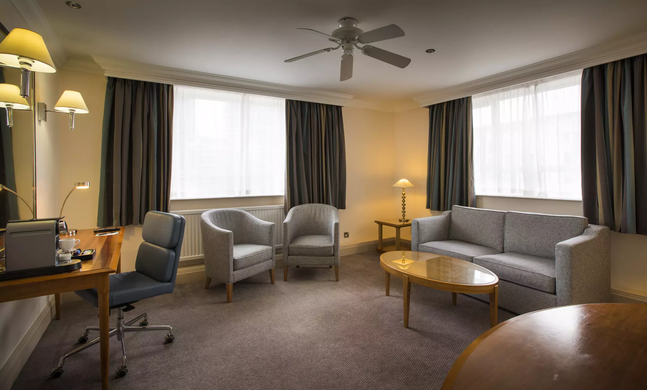 هتل Thistle City Barbican لندن