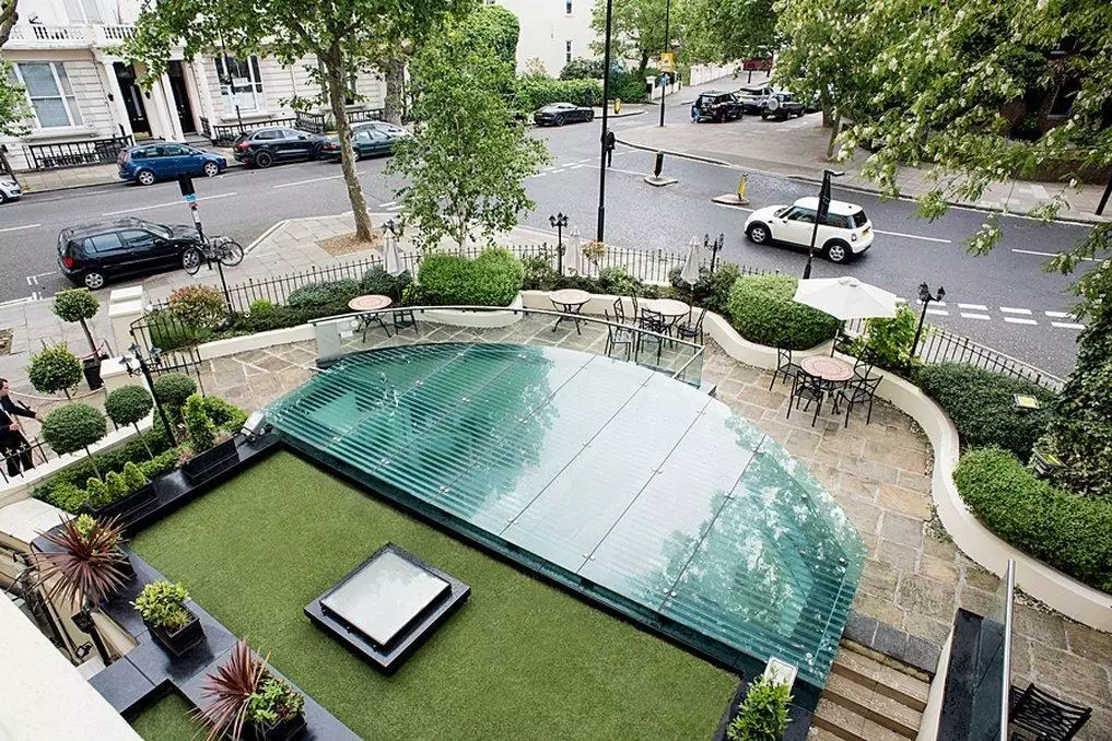 Alibaba https://cdn.alibaba.ir/ostorage/hotel-accommodation-images/69f092e2eb1ae654aaa3b229_London-The-Colonnade-1.webp