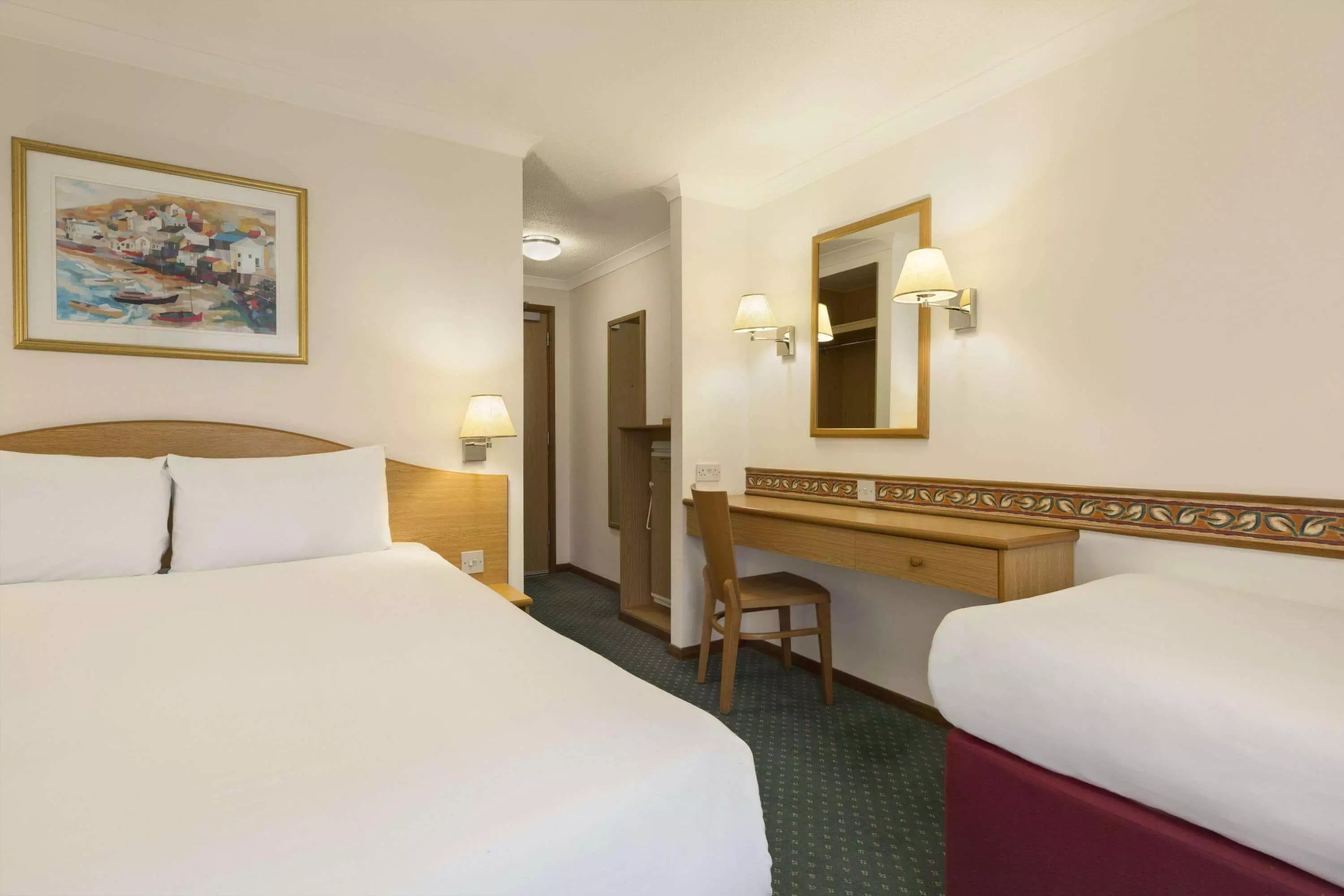 هتل Days Inn Leicester Forest East M1 Leicester