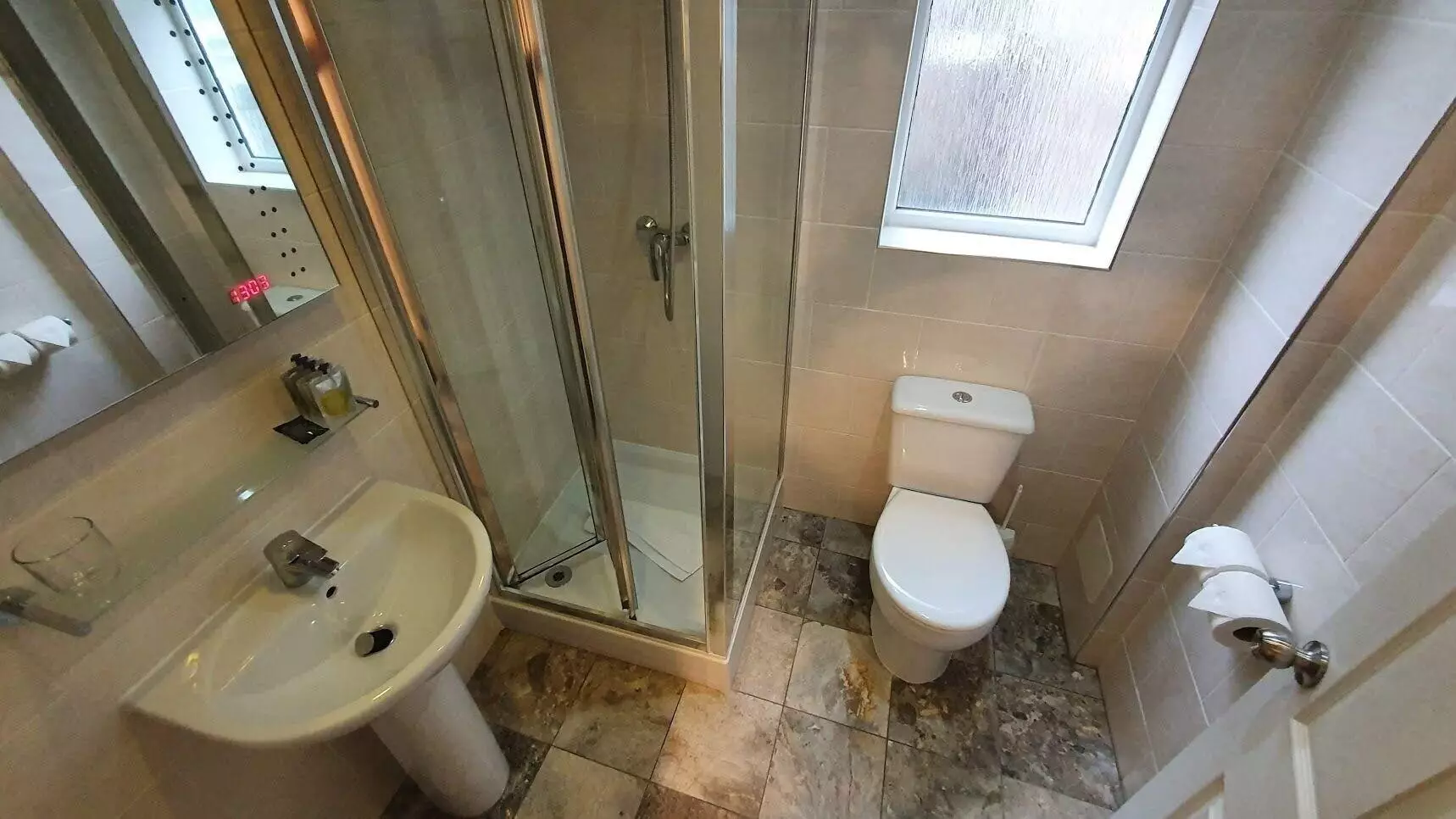 هتل Star Hotel - B&B لندن