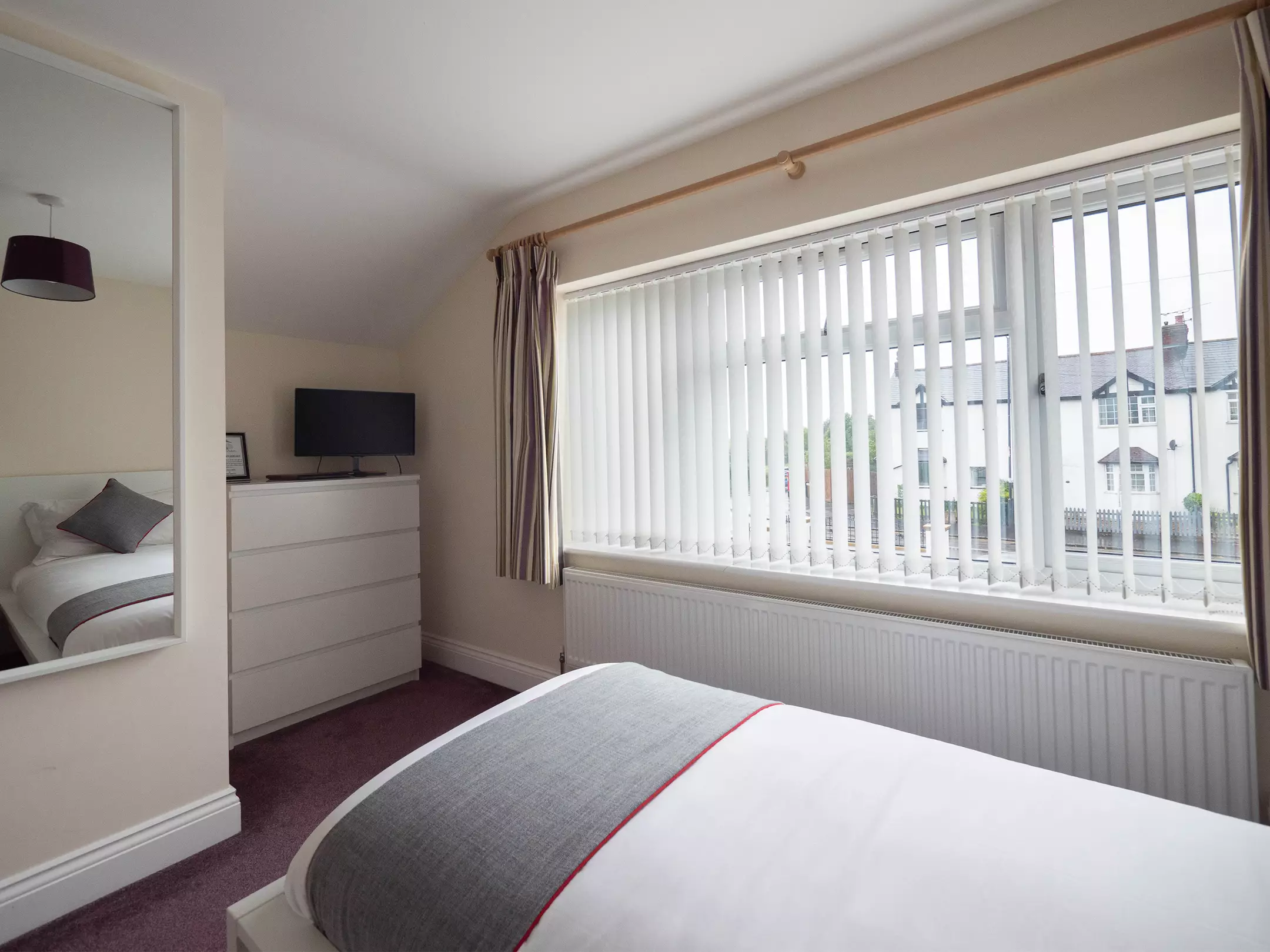 Alibaba https://cdn.alibaba.ir/ostorage/hotel-accommodation-images/69f120daeb1ae654aaa406cc_Coventry-Dakota-Guest-House-1.webp
