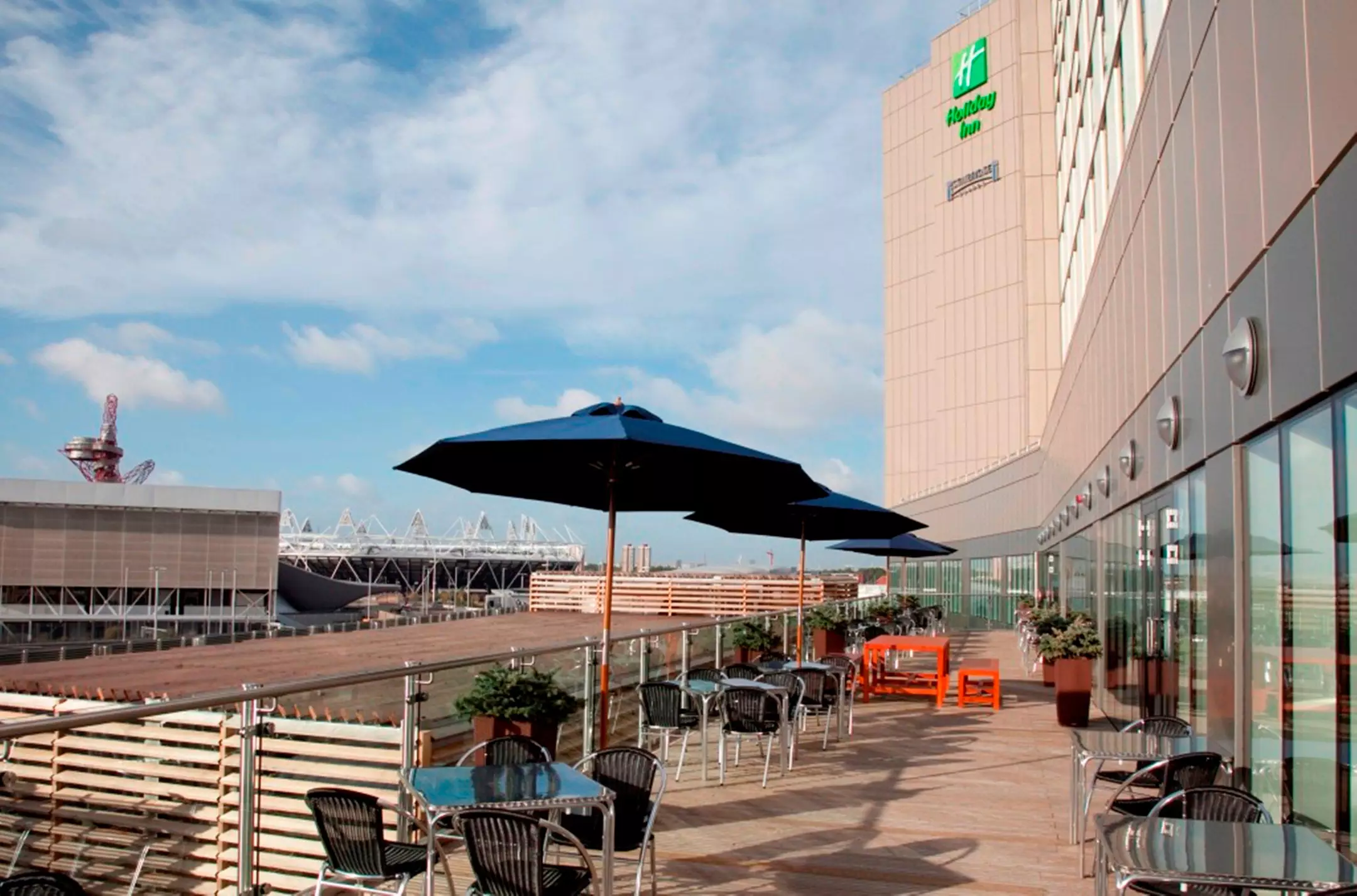 هتل Holiday Inn London Stratford City لندن