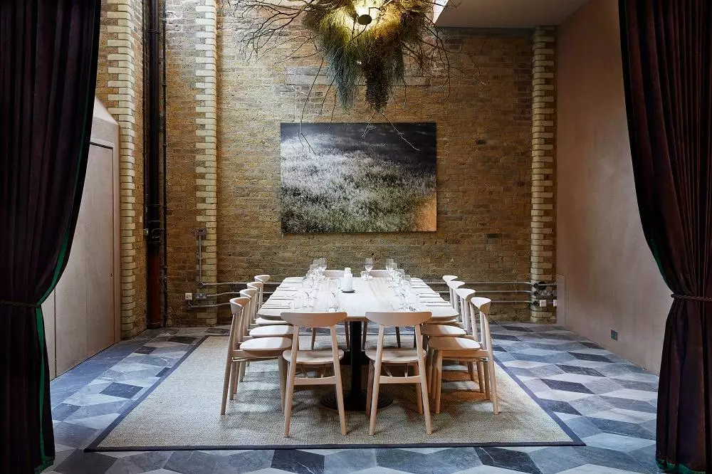 Alibaba https://cdn.alibaba.ir/ostorage/hotel-accommodation-images/69f16c13eb1ae654aaa43460_London-Boundary-1.webp