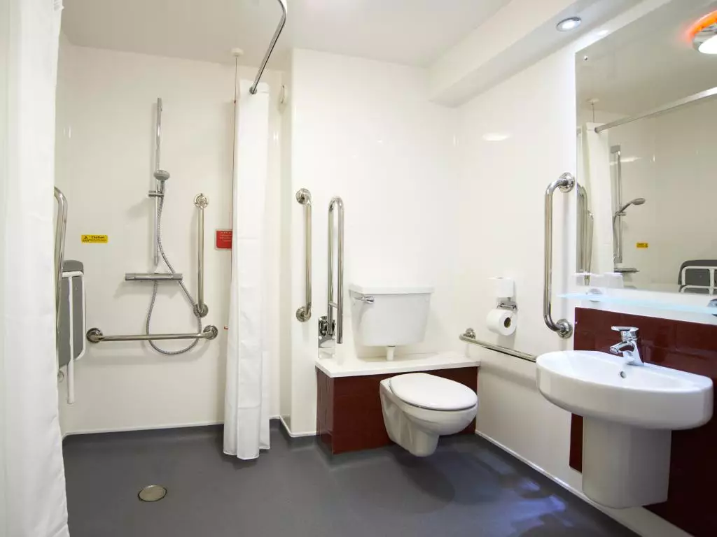 هتل Travelodge Loughborough Central Loughborough