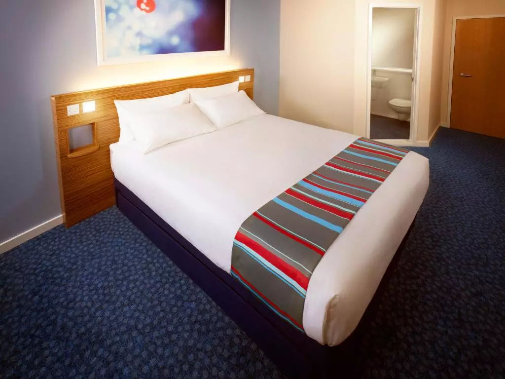 هتل Travelodge Loughborough Central Loughborough