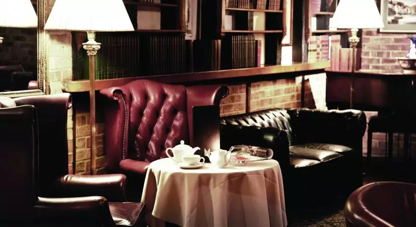 هتل Copthorne Hotel London Gatwick Gatwick
