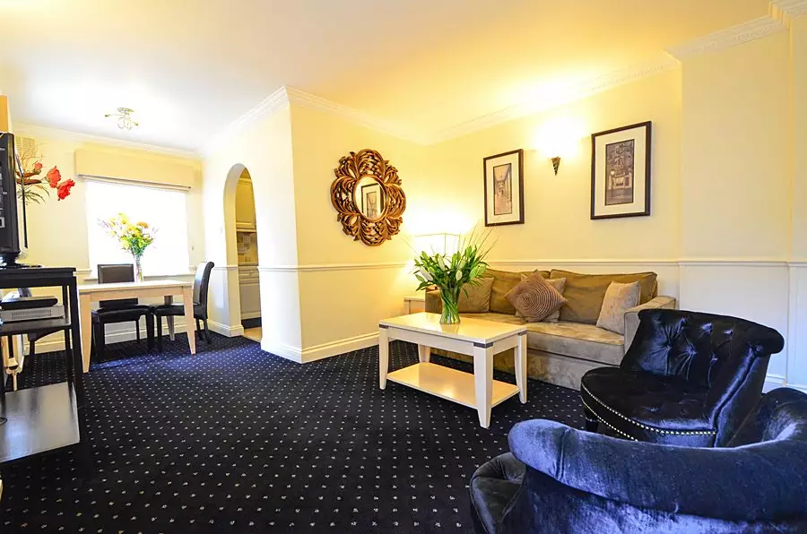 هتل Collingham Serviced Apartments لندن