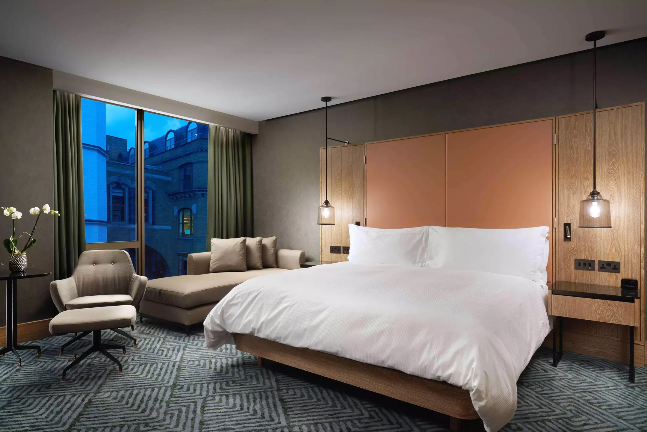 هتل Hilton London Bankside لندن