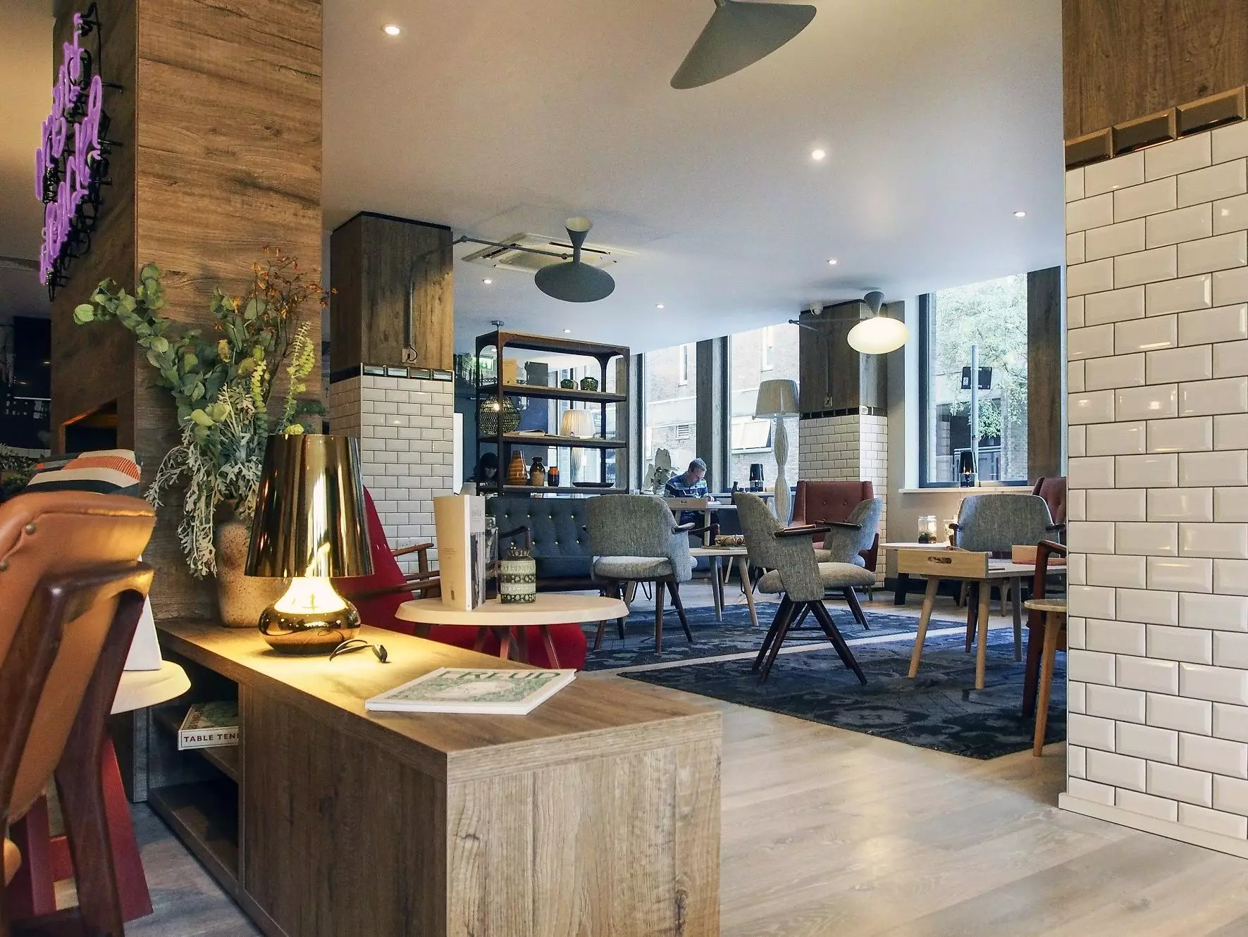 هتل Qbic Hotel London City لندن