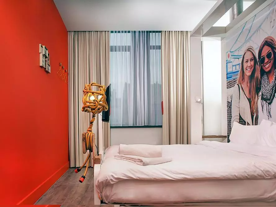 هتل Qbic Hotel London City لندن