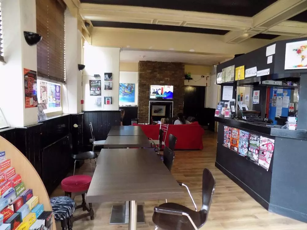 هتل The Phoenix Hostel لندن