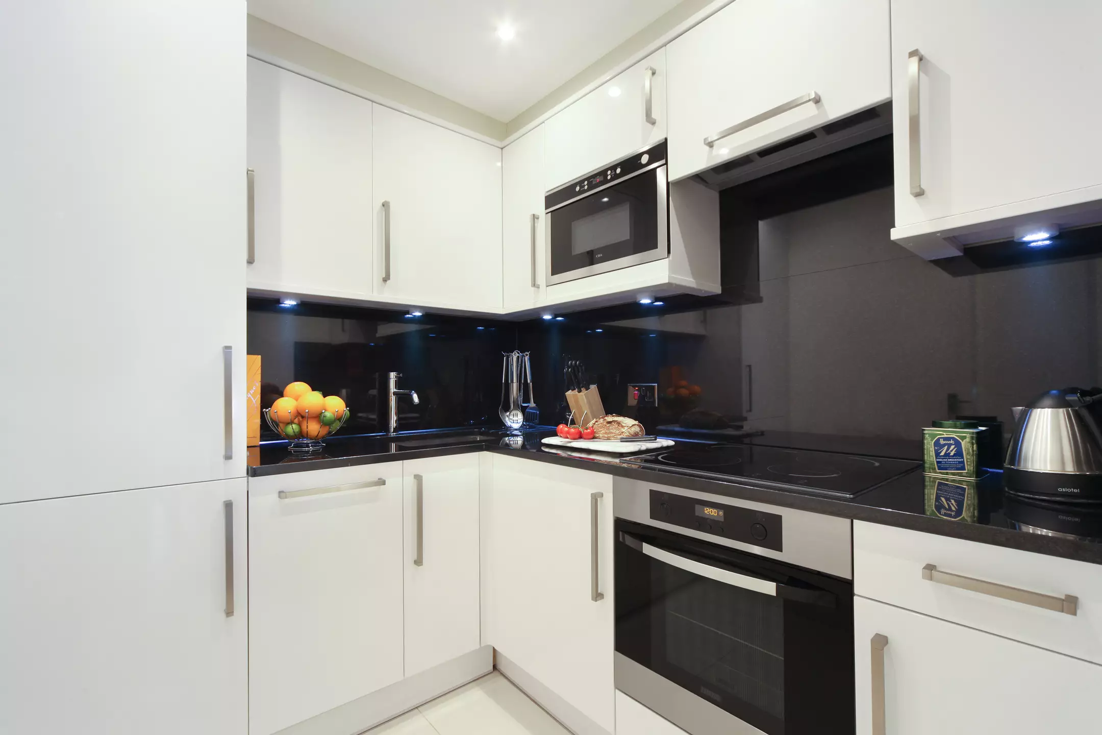 هتل Ashburn Court Apartments لندن