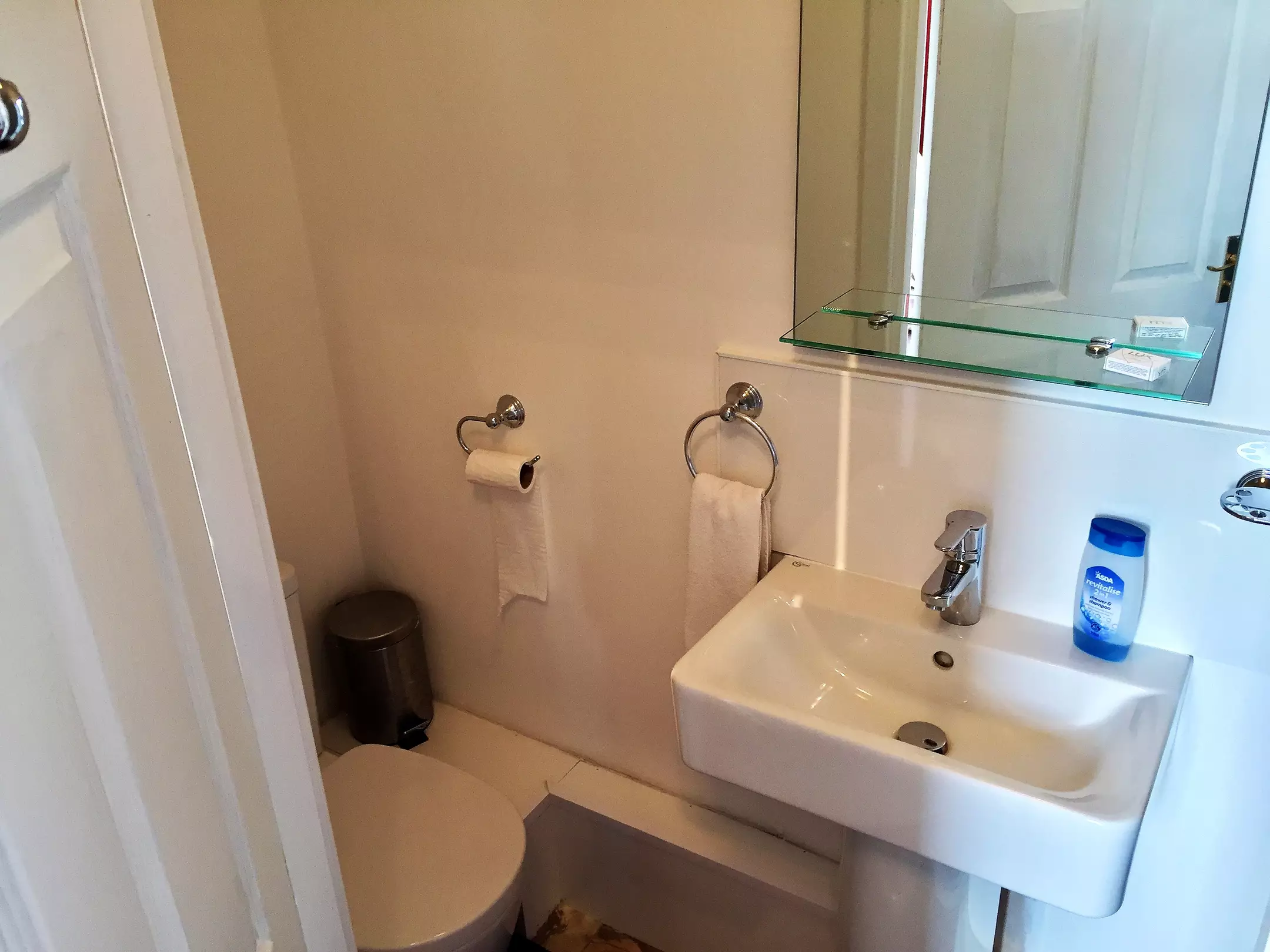 هتل 16 Pilrig Guest House Edinburgh