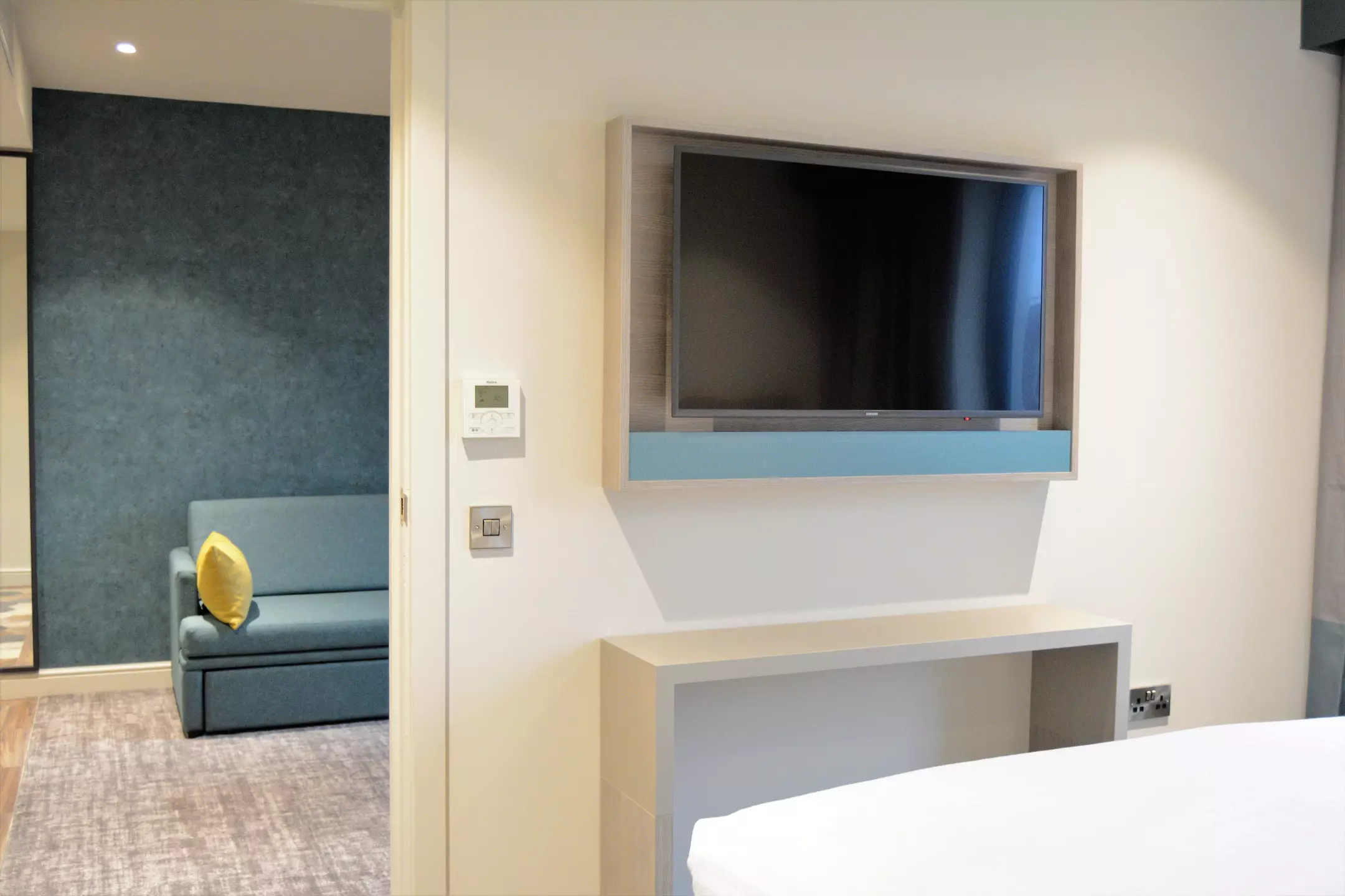 هتل Staybridge Suites London - Heathrow Bath Road West Drayton