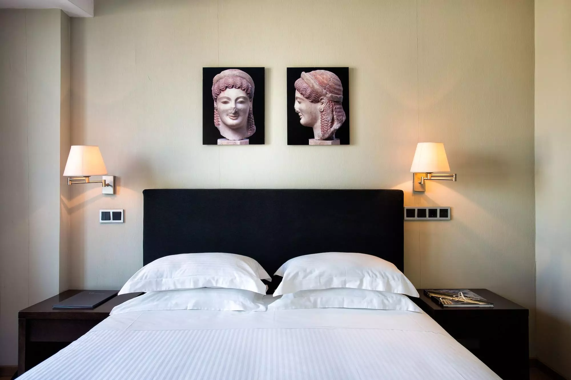 Alibaba https://cdn.alibaba.ir/ostorage/hotel-accommodation-images/69f40e2f61ec039ef758a76c_Athen-Athens-Gate-1.webp