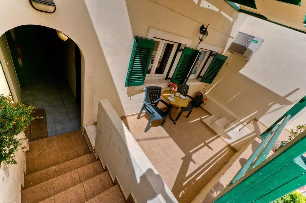 Alibaba https://cdn.alibaba.ir/ostorage/hotel-accommodation-images/69f4d07f61ec039ef75918b6_Perissa-Anezina-Villas-1.webp