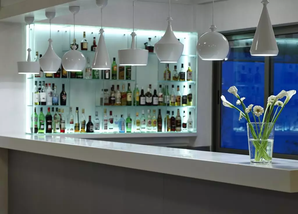 هتل Amarilia Vouliagmeni