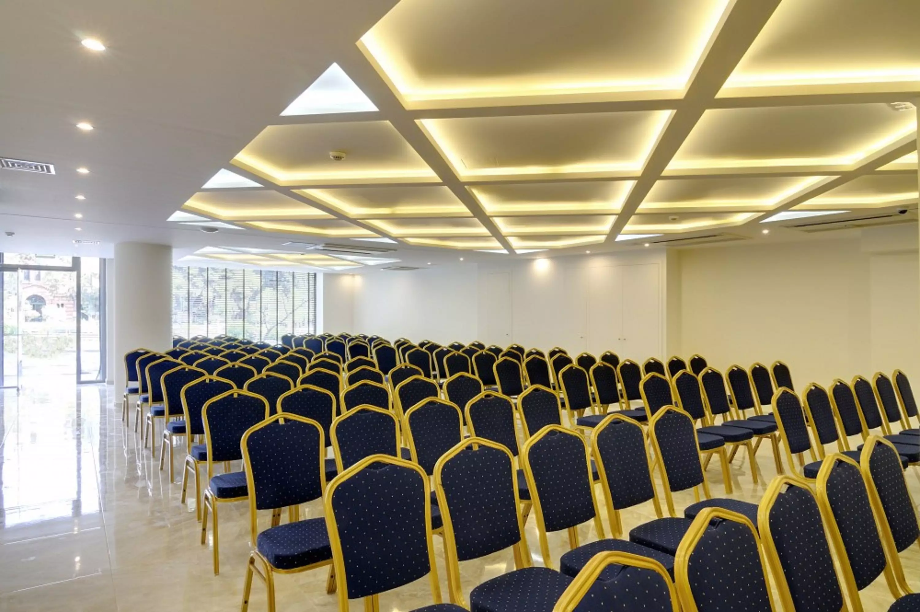 هتل Athens Avenue Hotel آتن