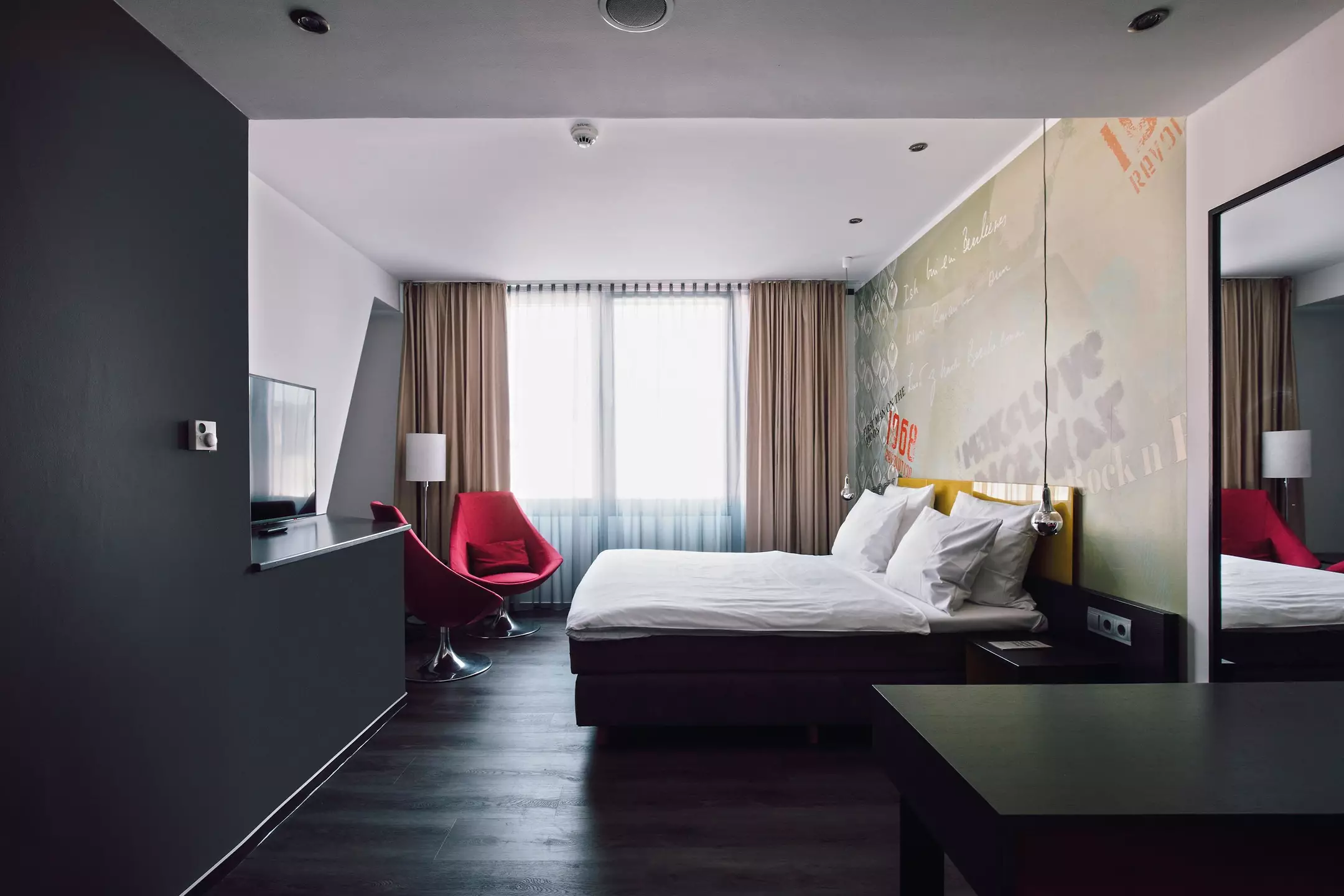هتل Hotel Berlin, Berlin برلین