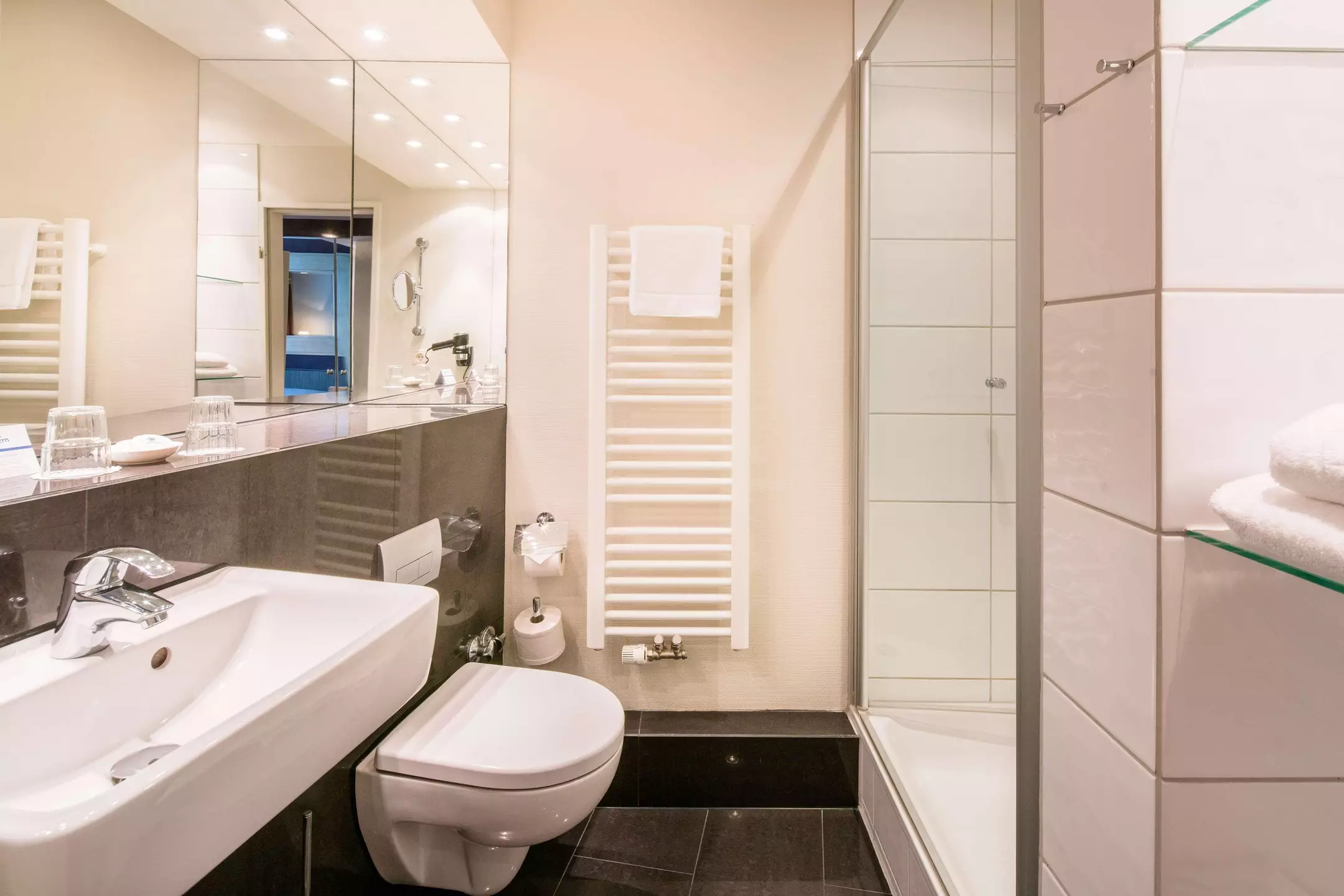 هتل Best Western Hotel Hamburg International هامبورگ