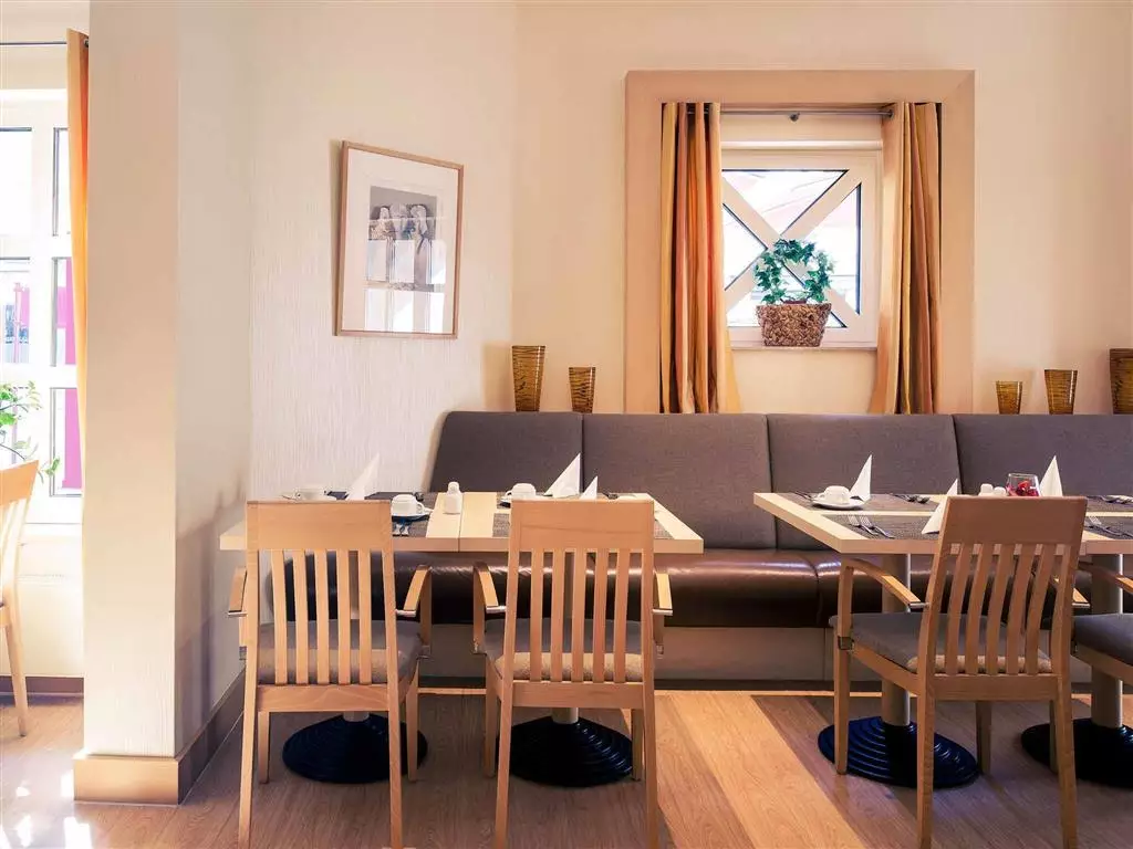 هتل Mercure Hotel Koeln City Friesenstrasse کلن