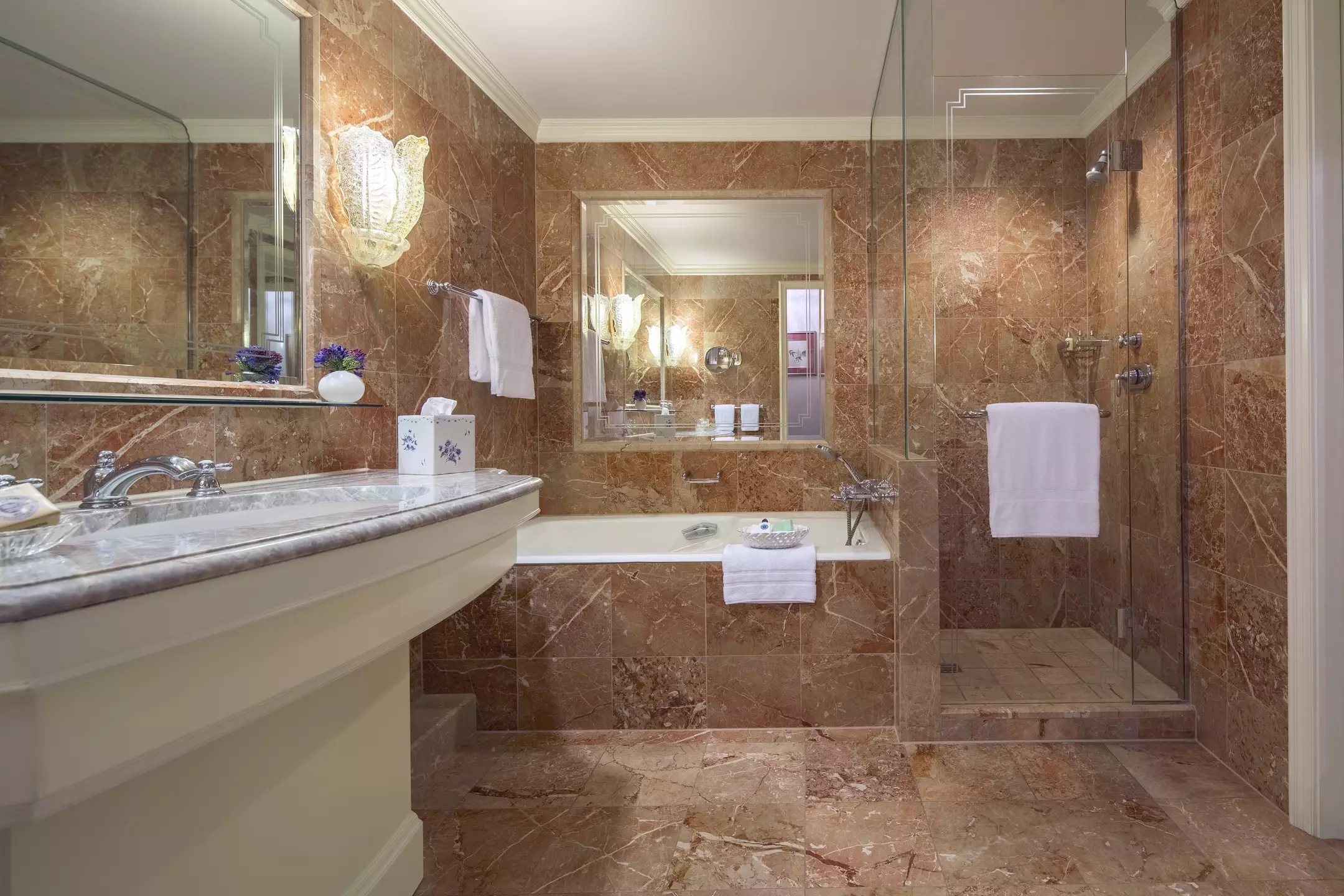 هتل Regent Berlin برلین
