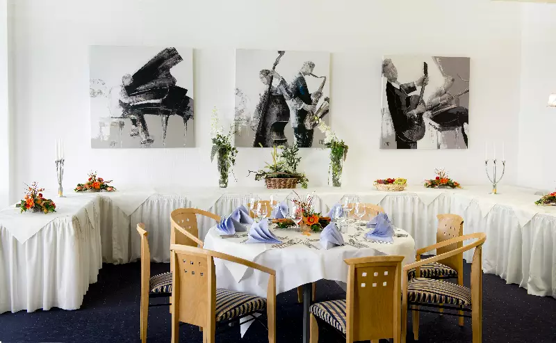 هتل Fora Hotel Hannover هانوفر